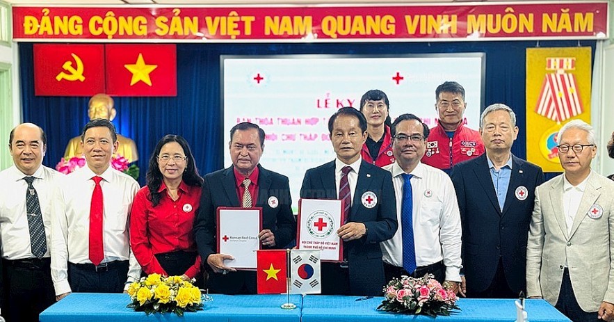 Humanitarian Cooperation Connects the Peoples of Vietnam and Republic of Korea