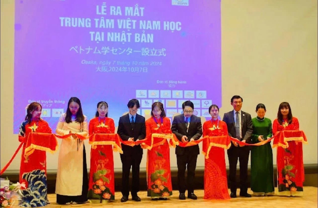 Center for Vietnam Studies Inaugurated in Osaka, Japan