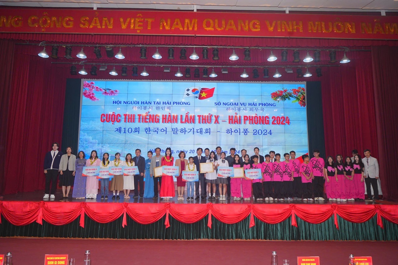 Language Contest in Hai Phong Awards Best Korean Speakers