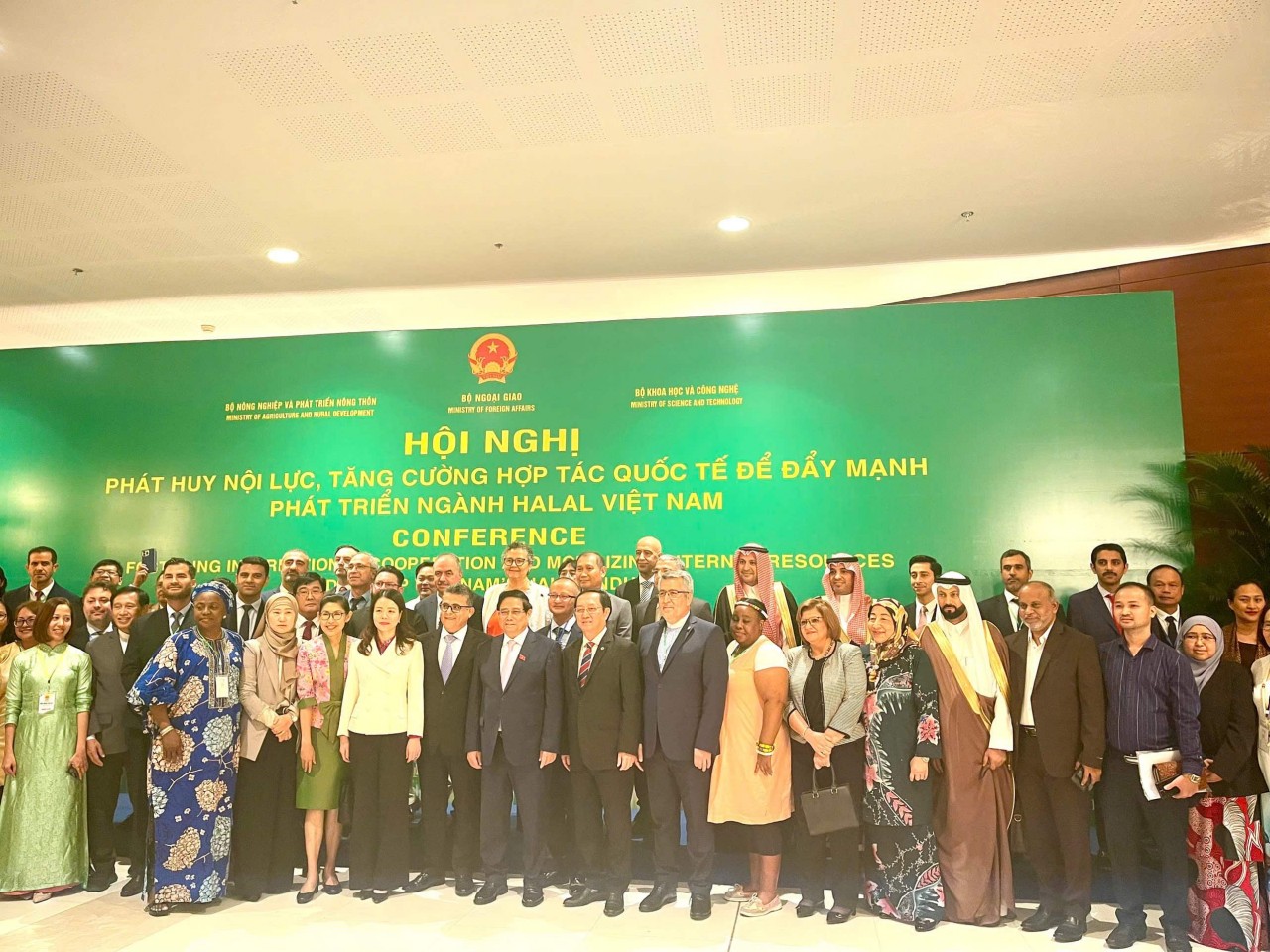 Prime Minister: Vietnam Has Three Key Bases for Developing Halal Industry