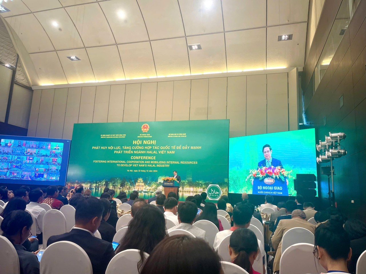 Prime Minister: Vietnam Has Three Key Bases for Developing Halal Industry