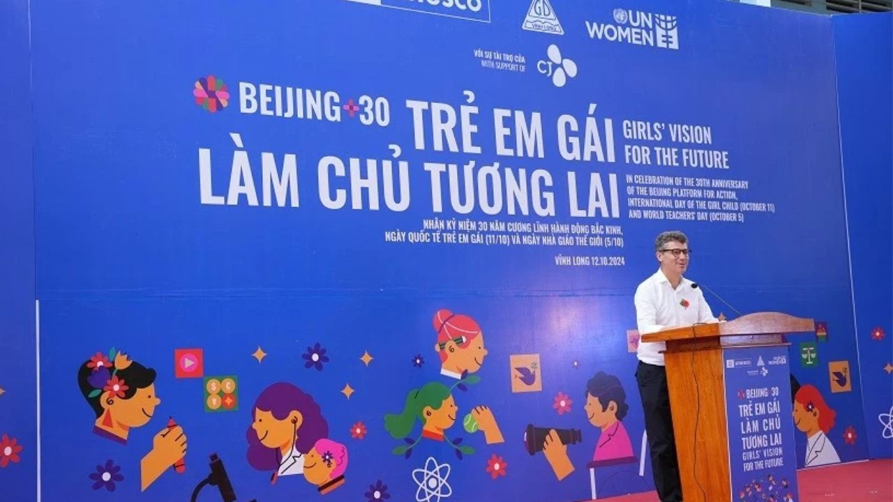 Celebrating Girls’ Vision for the Future in Vinh Long