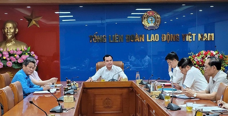 Vietnam Trade Union Proposes Support for Members and Workers Affected by Typhoon Yagi