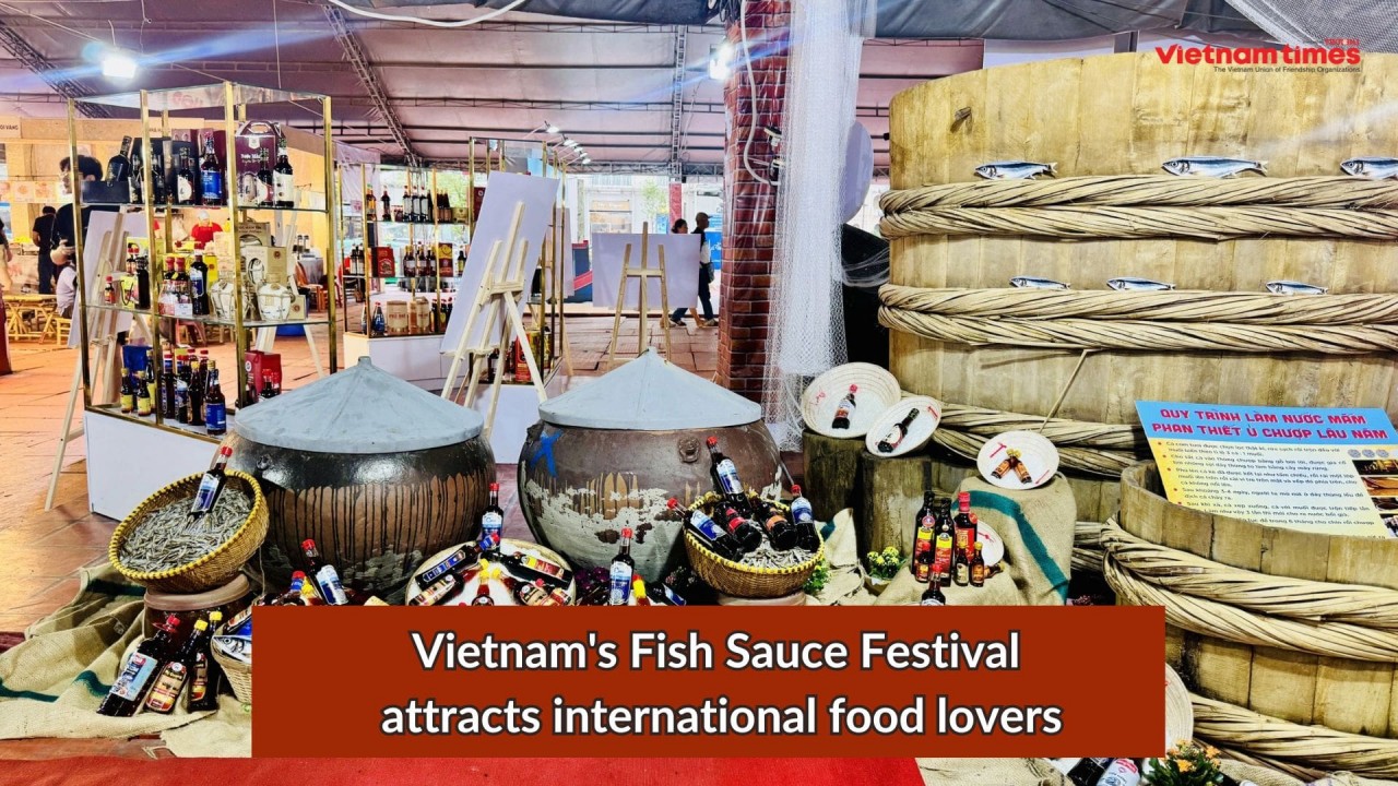 Vietnam's Fish Sauce Festival Attracts International Food Lovers