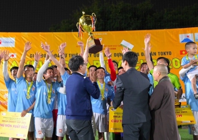 Football Tournament in Tokyo Raises Funds to Build Vietnamese Pagoda