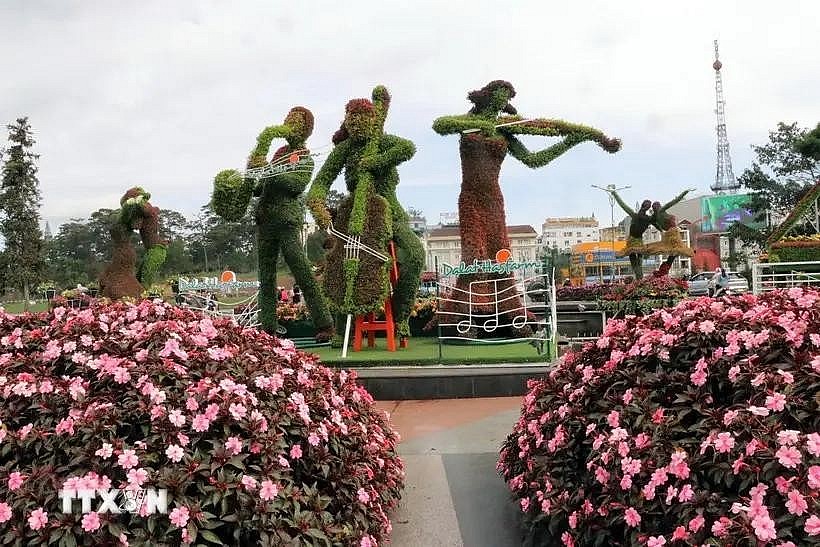 A floral work at the Da Lat Flower Festival in 2022. (Photo: VNA)