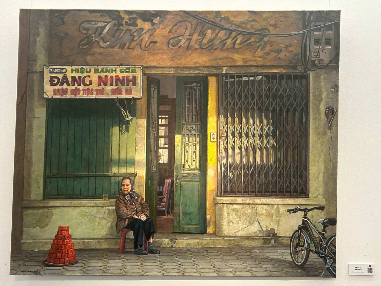 Exhibition Praises Poetic Beauty of Hanoi