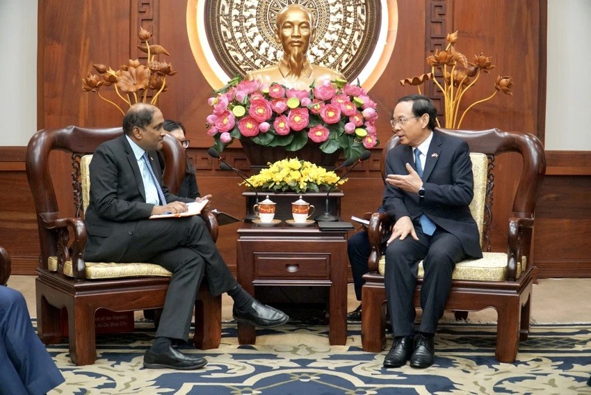 Singapore Looks to Enhance Cooperation with Vietnam's Southern Key Economic Zone