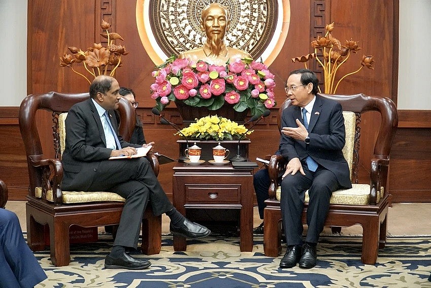 Singapore Looks to Enhance Cooperation with Vietnam's Southern Key Economic Zone