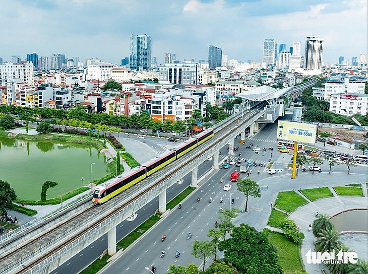 French Ambassador Pledges Support for Vietnam's North-South Railway