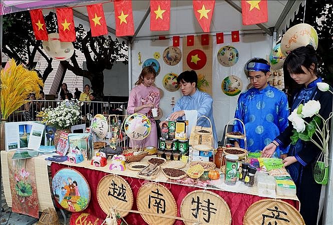 Vietnam Leaves Imprints on Cultural Exchange estival in Hong Kong