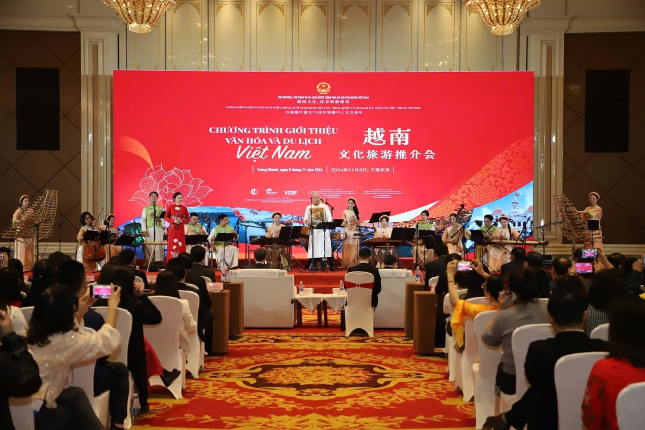 Vietnam Culture - Tourism Festival Held in Chongqing, China