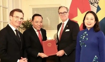 Vietnam News Today (Nov. 13): Sweden, Vietnam Sanguine About Flourishing Relations