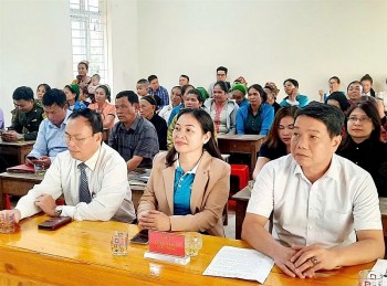 Literacy Classes Launched in Western Nghe An Border Commune