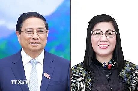 Prime Minister Pham Minh Chinh and his spouse (Photo: VNA)