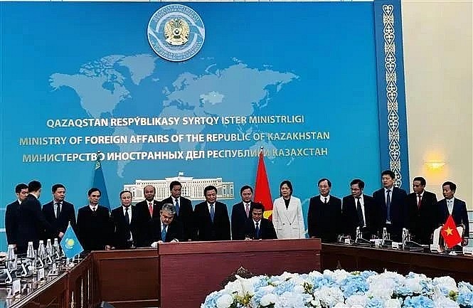 Bac Ninh province Enhances Cooperation with East Kazakhstan region