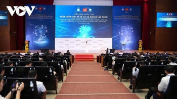 Binh Duong Hosts National Digital Economy Forum