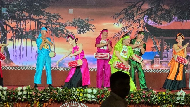 Traditional Vietnamese Music, Arts Shine in India