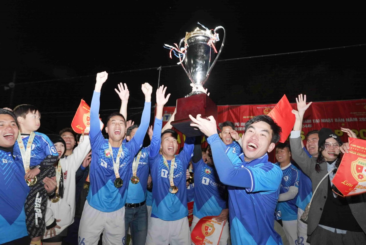 Vietnamese Football Teams Compete in Japan's FAVIJA Champions Cup 2024