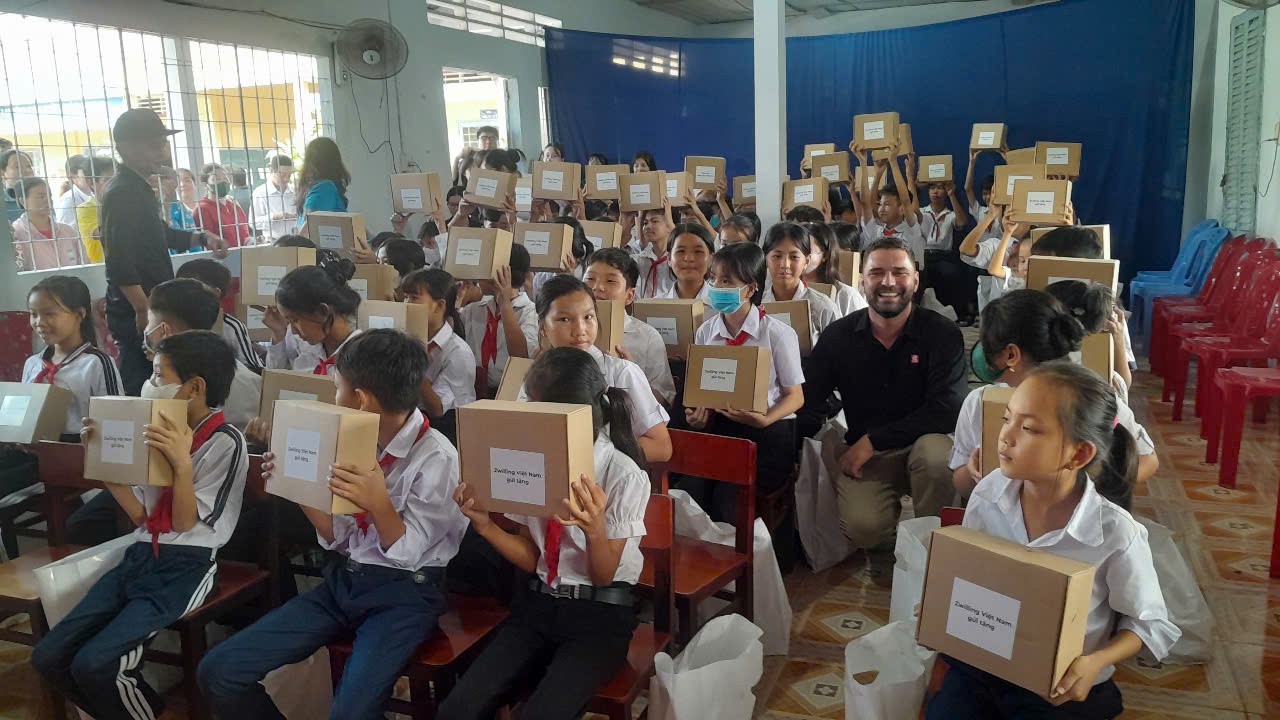 Saigon Children’s Charity Strengthens Educational Support in Hau Giang