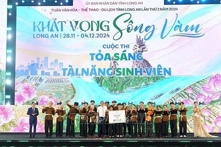 Long An Holds Competions to Enhance Cultural Exchange between Vietnam - Korean Students