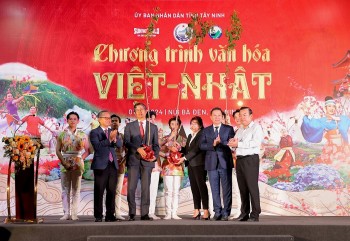 Japan Presents 200 Cherry Blossom Trees to Tay Ninh Province