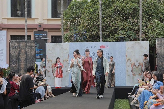 Silk Collection Highlights Vietnam's Heritage