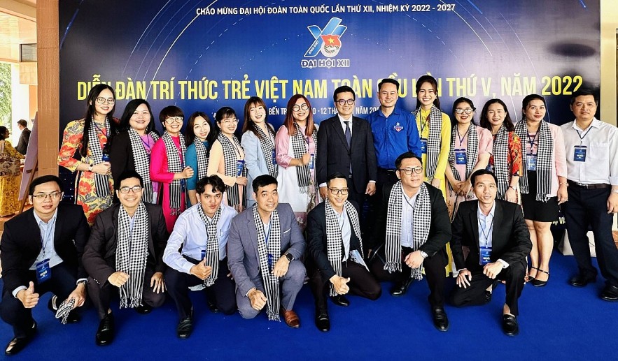 Young Vietnamese Abroad Boost Community Engagement in Europe