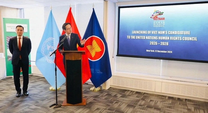 Deputy Minister of Foreign Affairs Do Hung Viet announces Vietnam's candidacy for re-election to the UNHRC for the 2026–2028 tenure at the Permanent Mission of Vietnam to the UN in New York on December 12.