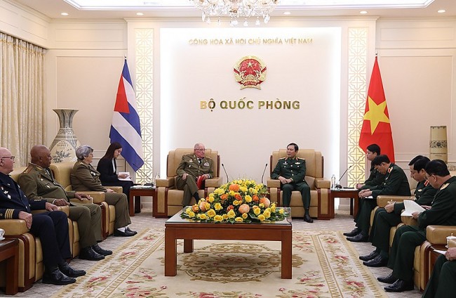 Stronger Defense Cooperation for Vietnam, Cuba