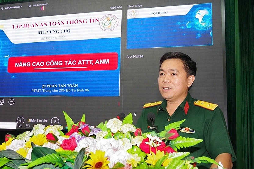 Naval Region 2 Organizes Legal Education Session in Vung Tau City