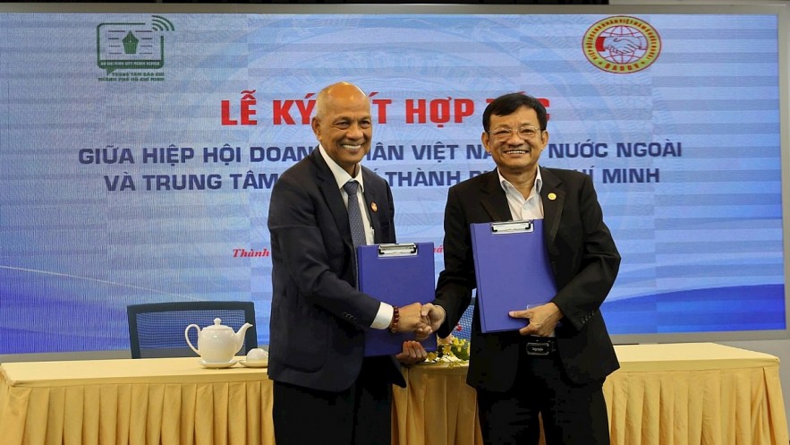 Ho Chi Minh City Propagates Laws to the Vietnamese Community Abroad