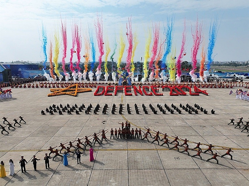 Vietnam International Defence Expo 2024 Officially Opens