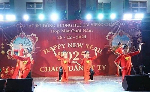 Vietnamese Community in Laos Celebrates Year End with a Gathering in Vientiane