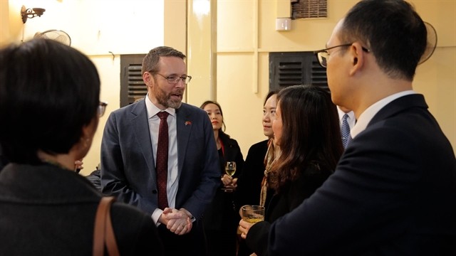   British Ambassador to Việt Nam Iain Frew makes a speech at the CPTPP Business Reception