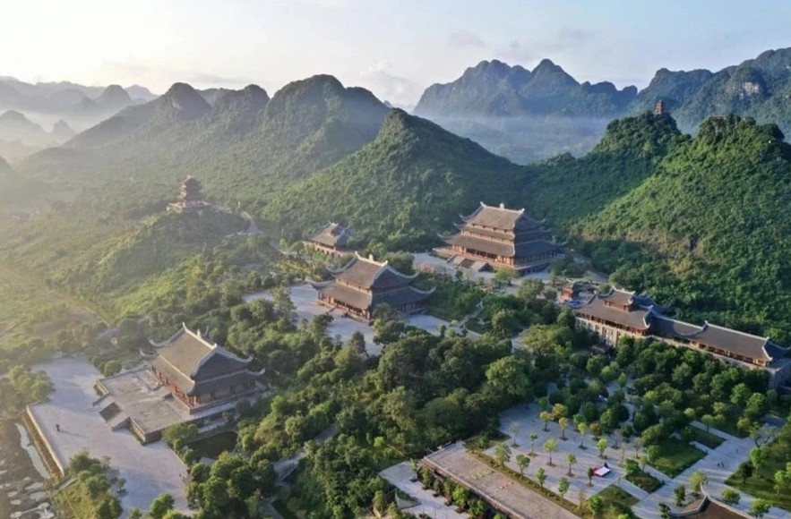 Tam Chuc pagoda - a tourist attraction in Ha Nam province (Photo: VNA)