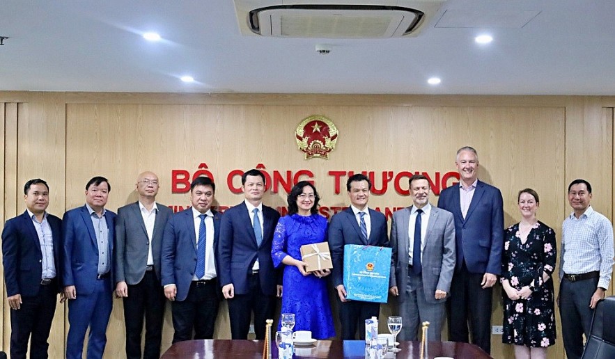 Vietnam Encourages Australian Businesses to Increase Investment in Energy, Agriculture