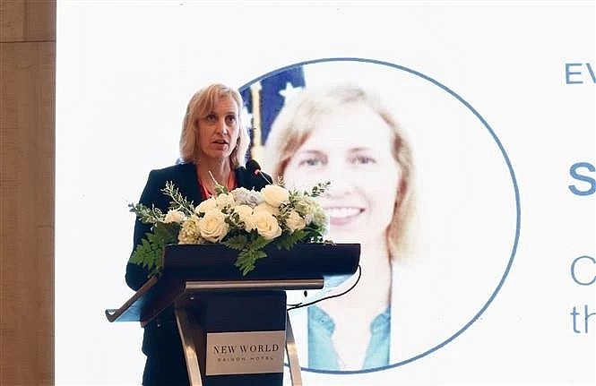 Susan Burns, US Consul General in Ho Chi Minh speaks at the event. (Photo: VNA)