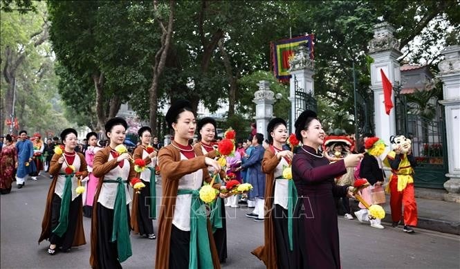 Uruguayan Media Praises Vietnam's Rich Cultural Diversity