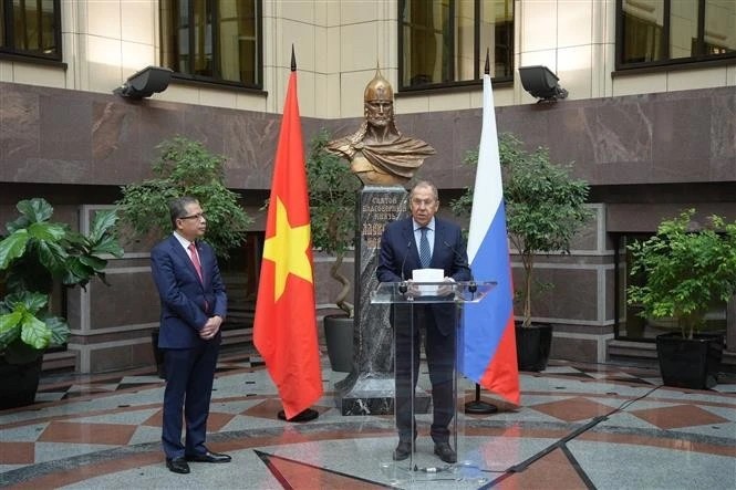 Vietnam News Today (Feb. 12): Vietnam-Russia Friendship Overcomes Test of Time