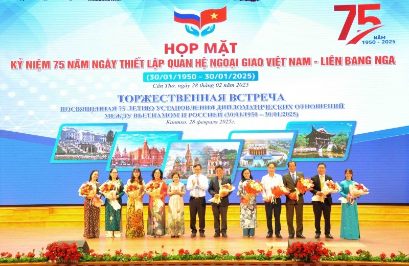 Can Tho Celebrates 75 Years of Vietnam - Russia Ties