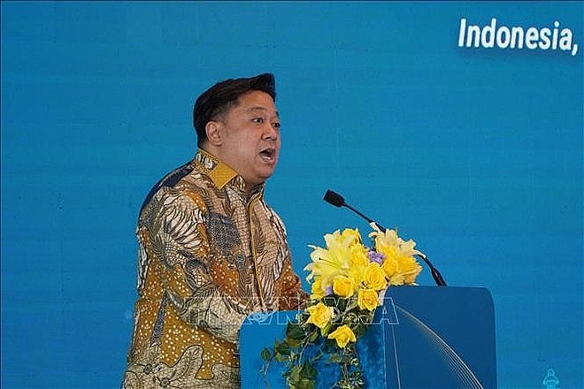 Anton Sumarli, Vice President of the Association of Indonesian Travel Agents (ASTINDO) speaks at the event. (Photo: VNA)