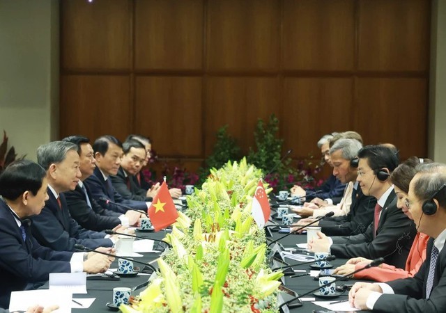 Vietnam News Today (Mar. 13): Vietnam, Singapore Elevate Bilateral Ties to Comprehensive Strategic Partnership