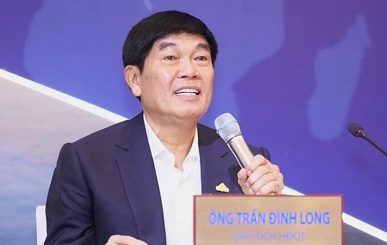 Tran Dinh Long 