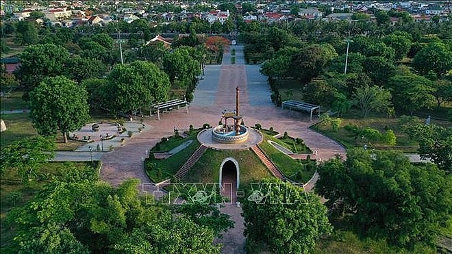 Monument to the heroes and martyrs at Quang Tri Citadel, Quang Tri province (Photo: VNA).