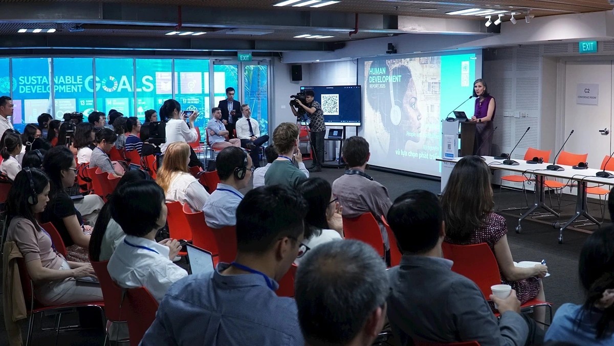 Vietnam News Today (May 13): Vietnam Maintains High Human Development Index Despite Global Slowdown