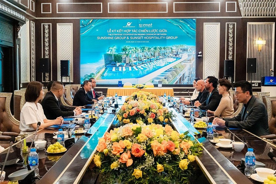 Sunshine Group Partners with Sunset Hospitality Group to Bring International Culinary and Hospitality Excellence to the Luxury Project in Tay Ho West