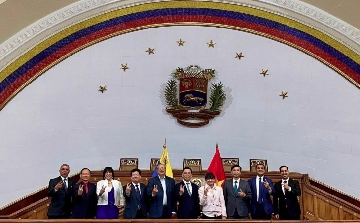 Vietnam News Today (May 30): Vietnam, Venezuela Reinforce Ties Through People-to-people Diplomacy