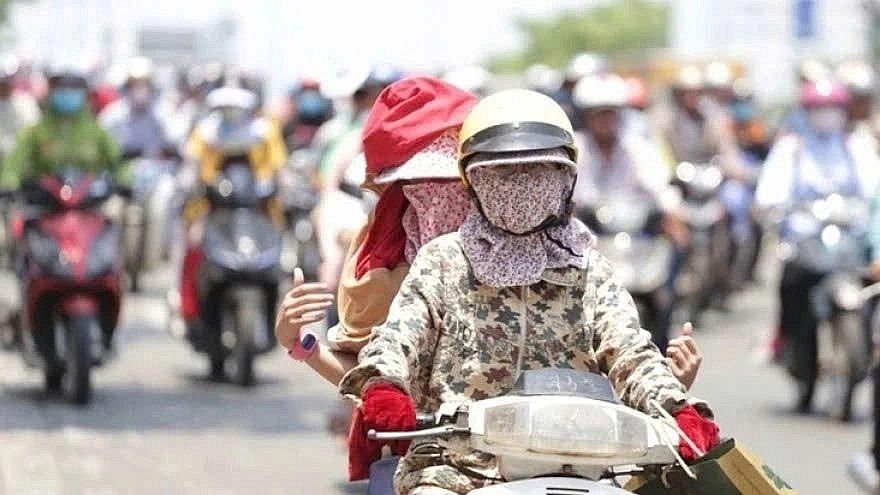 New heatwave sweeps across Northern and Central Vietnam, starting May 31 with daytime temperatures rising to 39°C. (Illustration)