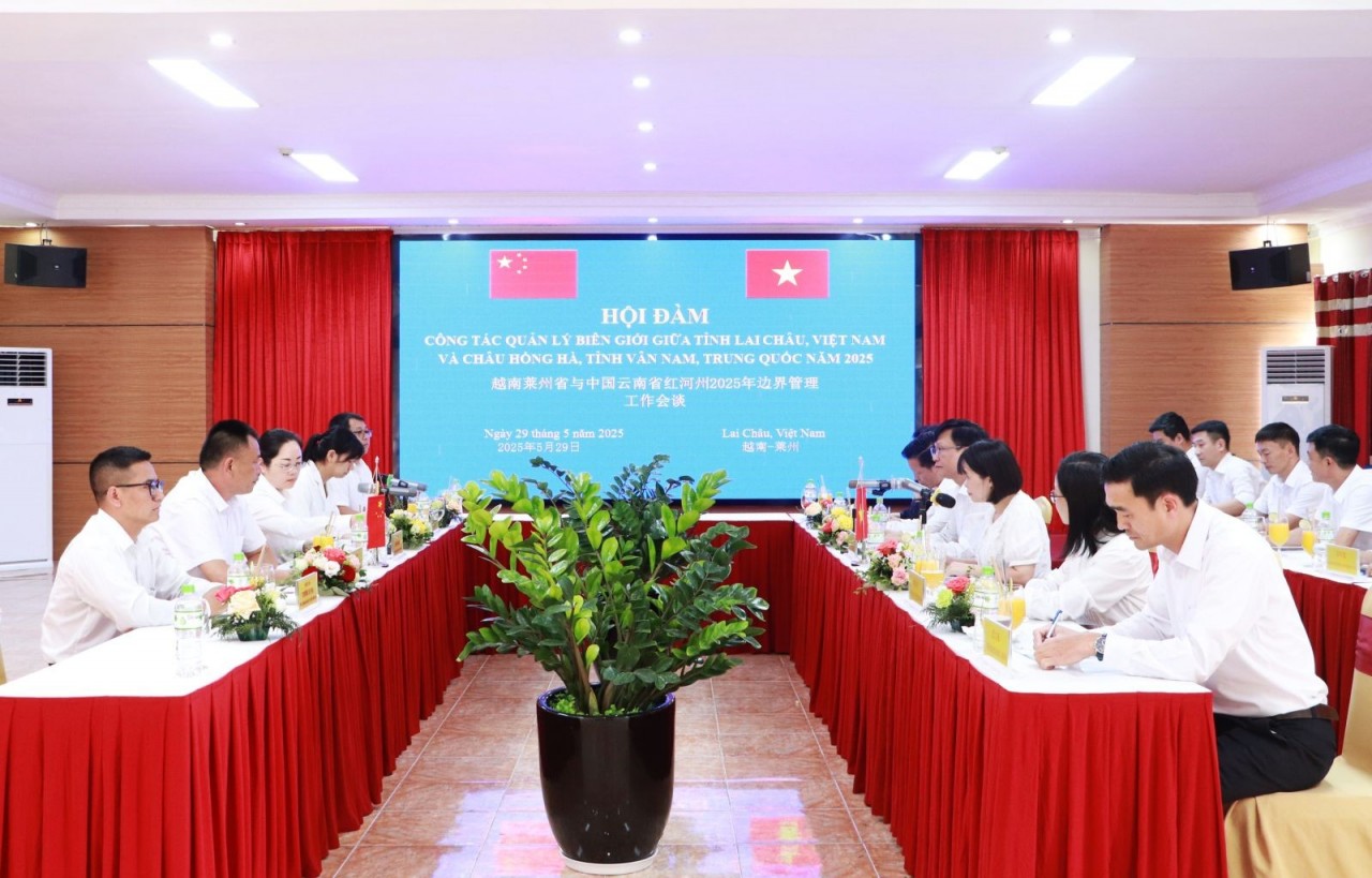 Lai Chau (Vietnam) - Honghe (China) Cooperate in Border Management and Development